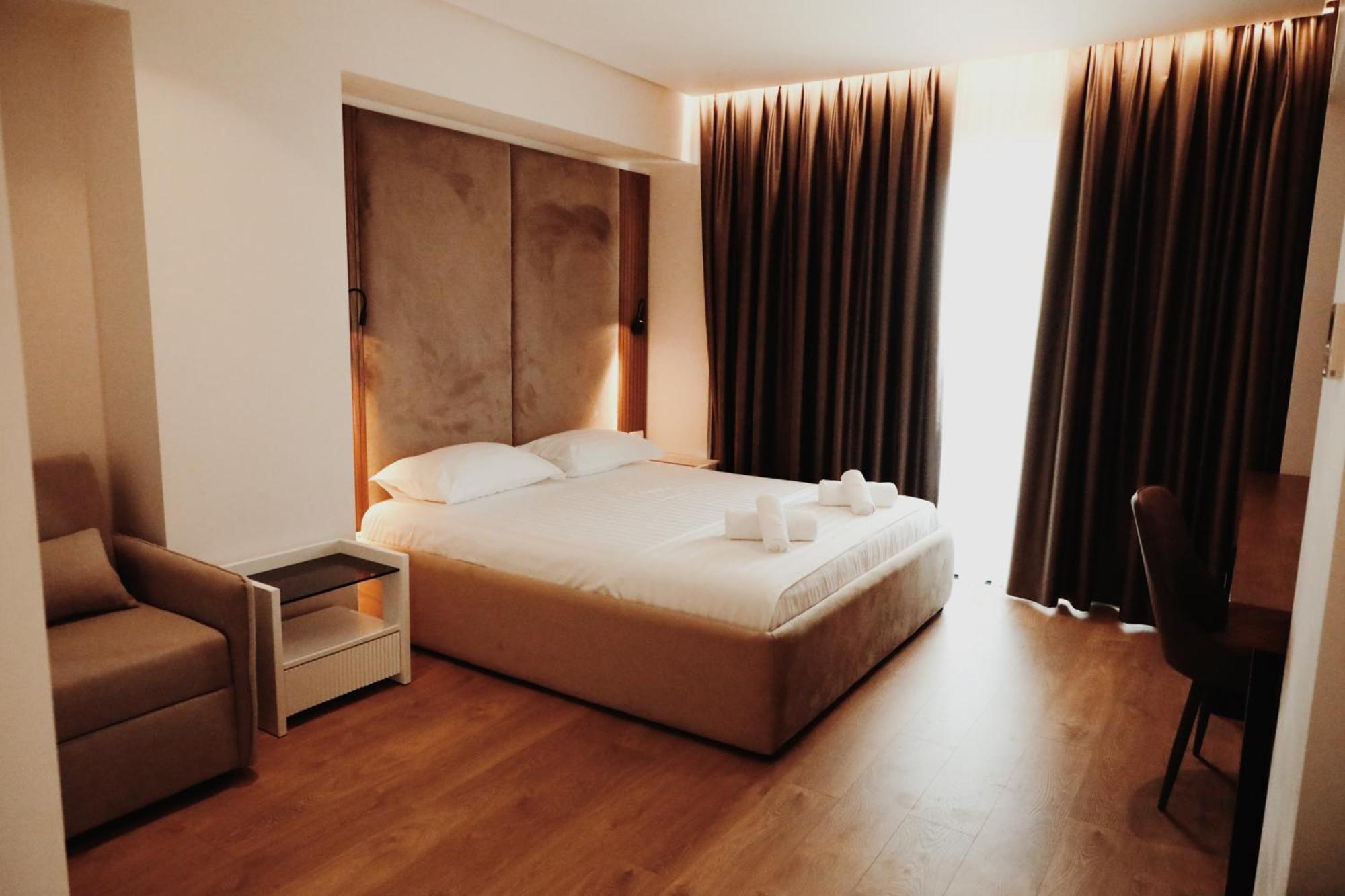 Oniro By Iliria Palace (Adults Only) Himara Kültér fotó