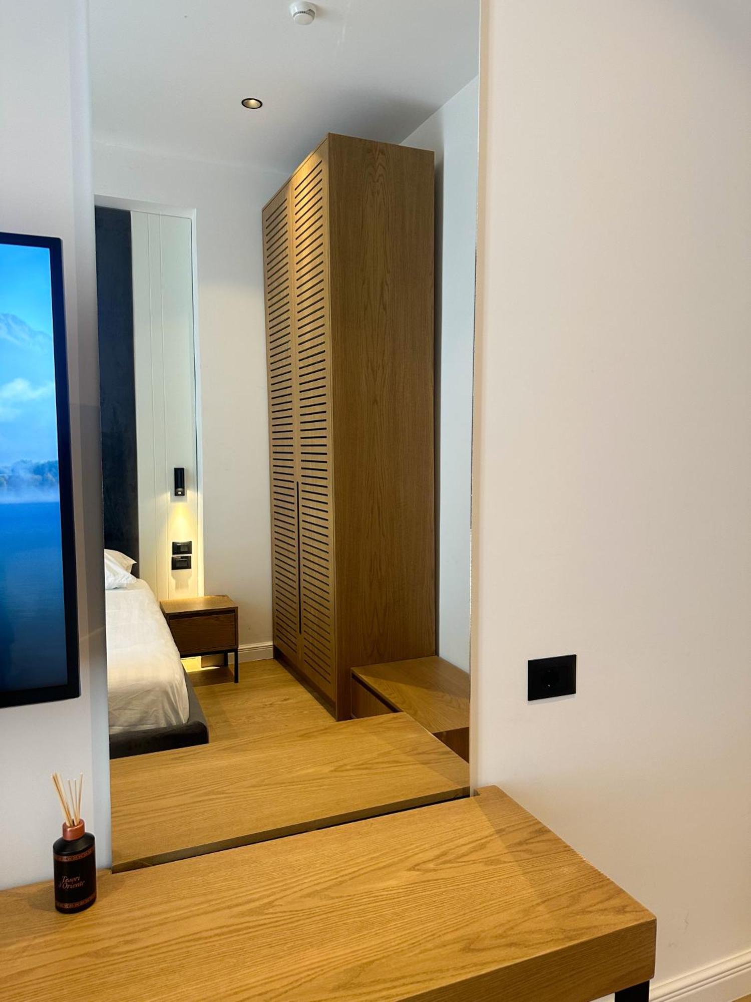 Oniro By Iliria Palace (Adults Only) Himara Kültér fotó